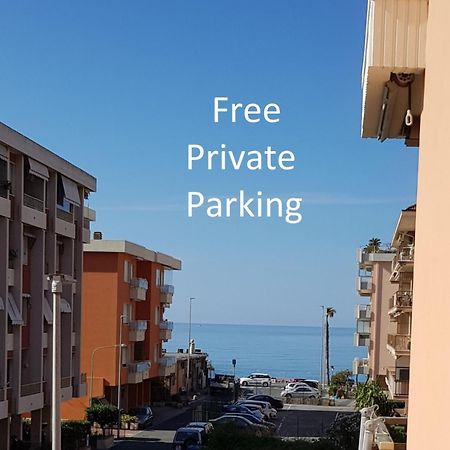 Апартаменты Casalmare Via Asse Вентимилья Экстерьер фото